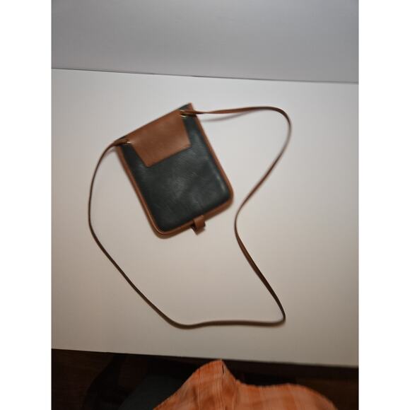 Bugatti Saddle Blue & Brown Leather Crossbody Purse Snap Latch Zip Travel 6x7.5" - Picture 8 of 12